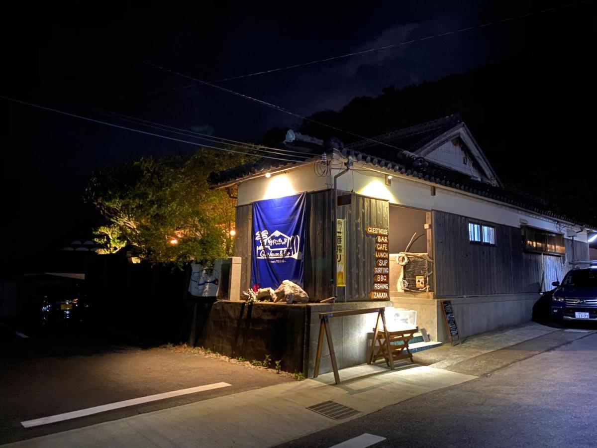 Guest House & Bar Diamond Head Mihana Exterior photo
